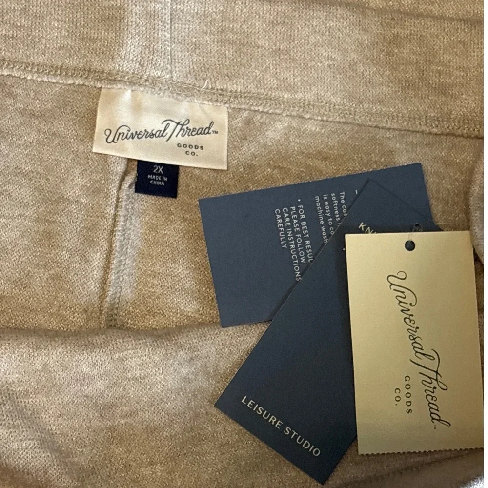 NEW‎ Universal Thread Plus Size Oatmeal Knit Maxi Skirt, Size 2X